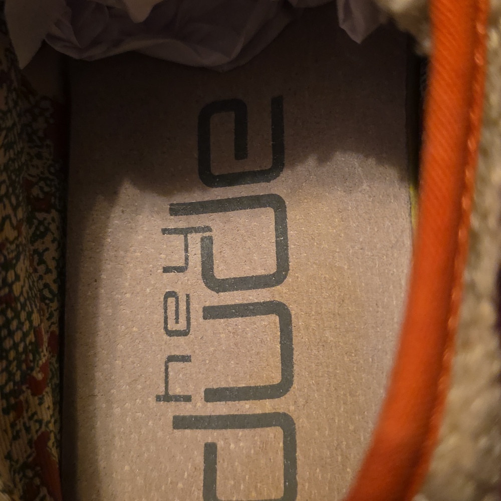 HEY DUDE Karina Sherpa In Sage Women's US8 Sneakers Shoes With Elastic Laces EUC - Picture 9 of 10